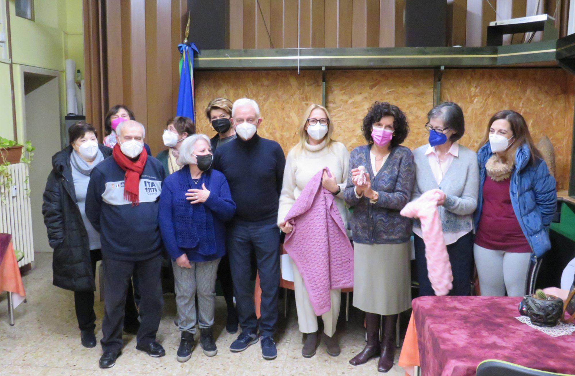 Immagine per Un filo di solidarietà dalla Società di Mutuo Soccorso al Cav